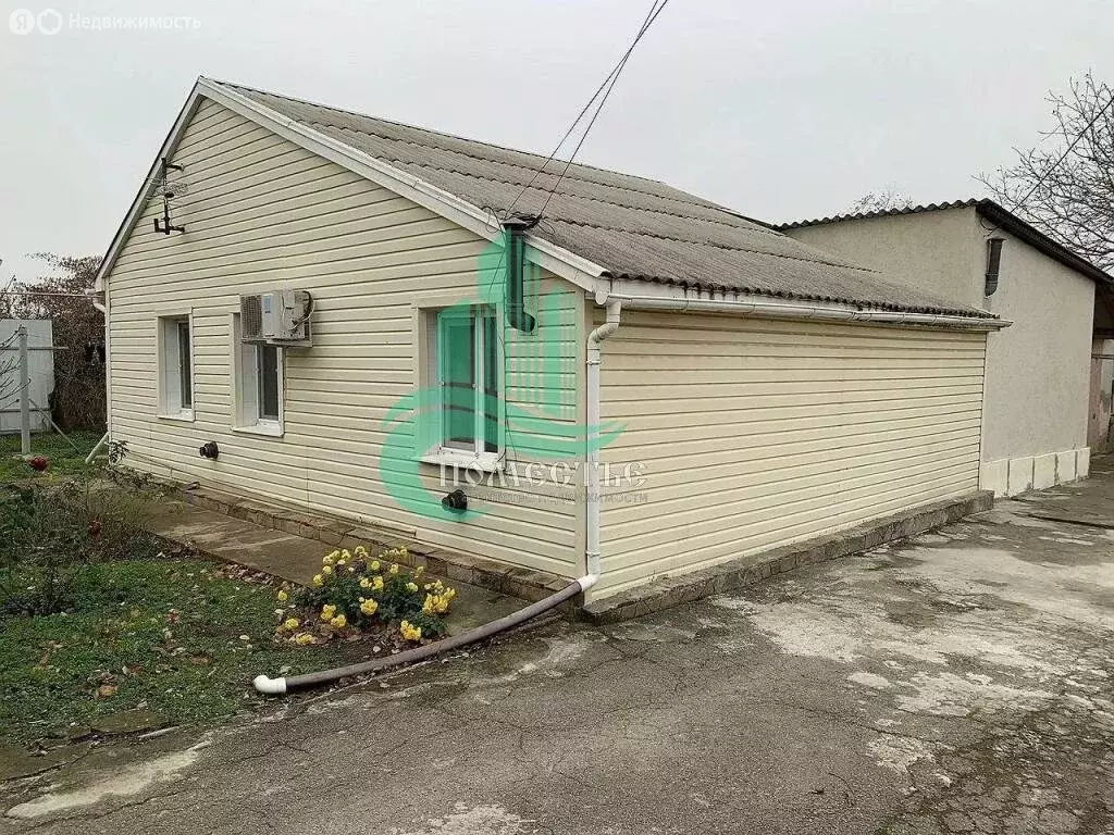 Дом в Республика Крым, муниципальный округ Феодосия, село Насыпное (87 ... - Фото 0