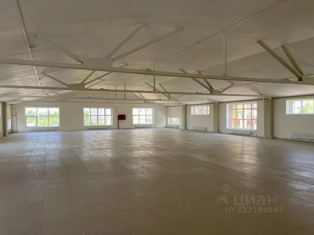 Помещение свободного назначения в Калужская область, Калуга бул. ... - Фото 2