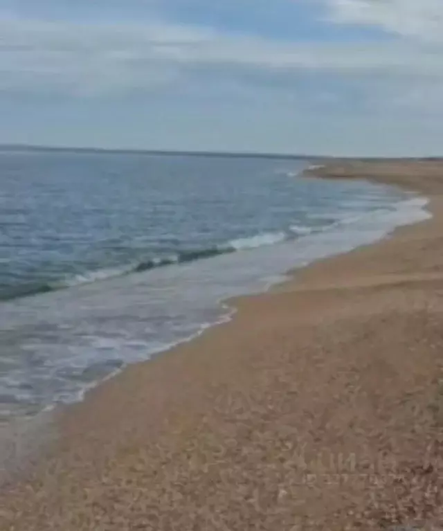 Участок в Крым, Ленинский район, Семисотское с/пос, с. Каменское пер. ... - Фото 1