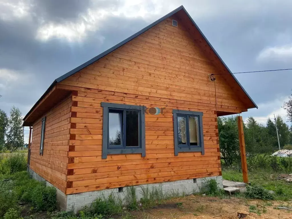 Дом в Башкортостан, Иглинский район, Чуваш-Кубовский сельсовет, ... - Фото 1