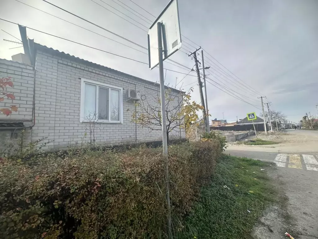 Дом в Северная Осетия, Моздок Коммунистическая ул. (96 м) - Фото 1