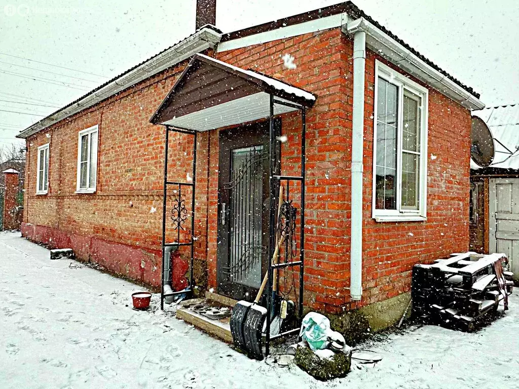 Дом в посёлок Прикубанский, Школьная улица (80 м) - Фото 2