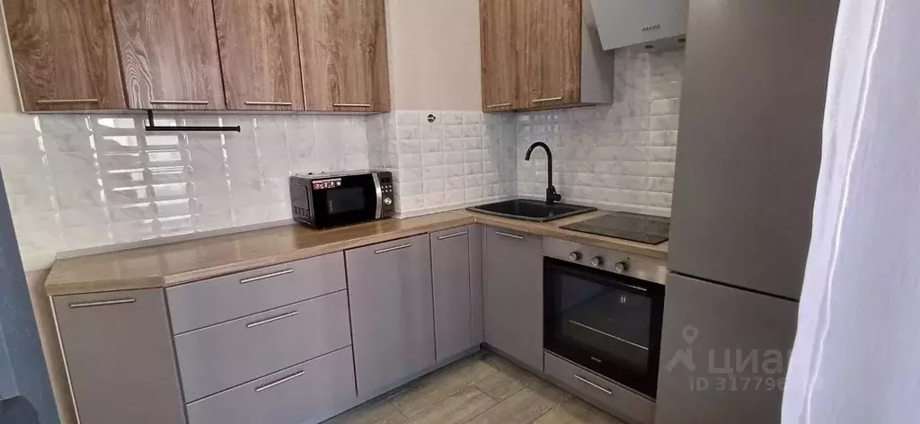 1-к кв. Москва ул. Вертолетчиков, 4к4 (33.0 м) - Фото 0