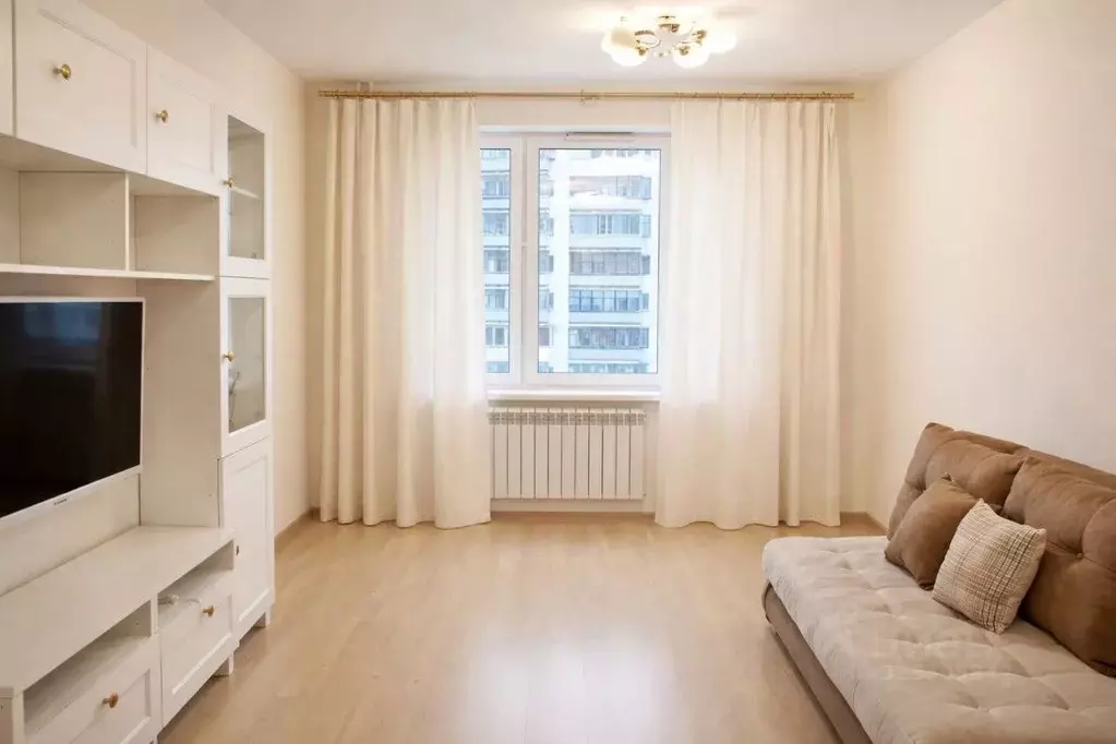 2-к кв. Свердловская область, Екатеринбург ул. Совхозная, 2 (61.0 м) - Фото 1