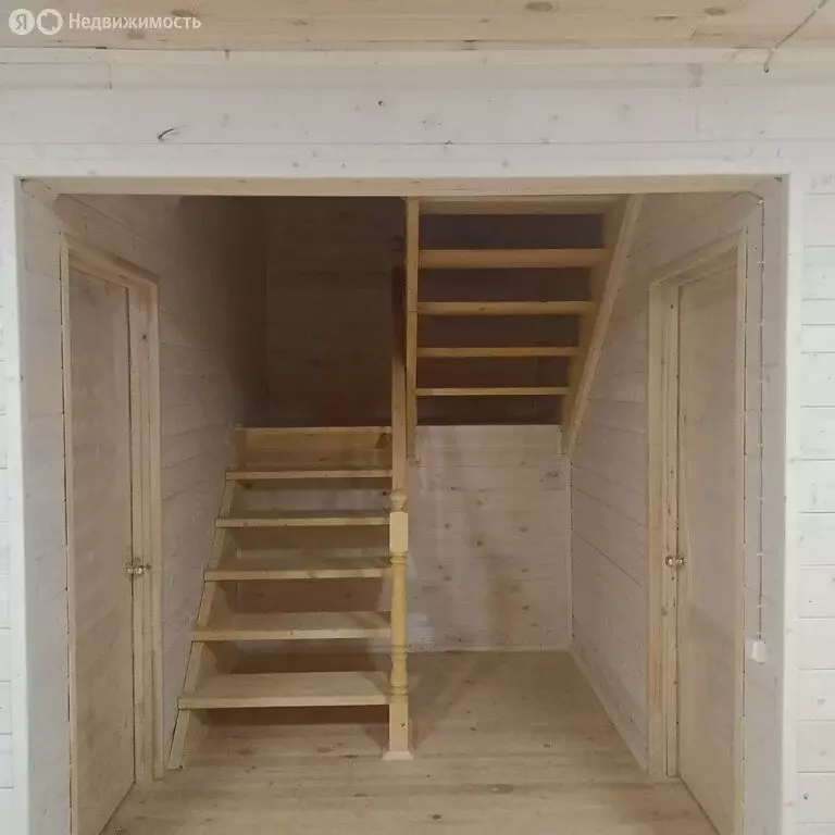 Дом в Кировский район, городской посёлок Павлово (110 м) - Фото 1