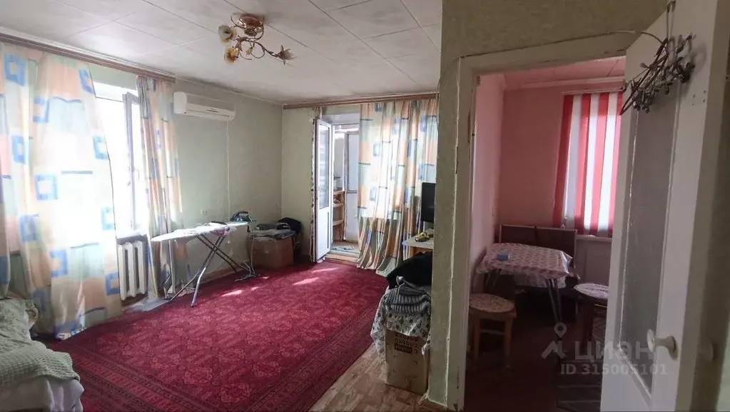 1-к кв. Волгоградская область, Волжский Заводская ул., 5 (32.8 м) - Фото 0