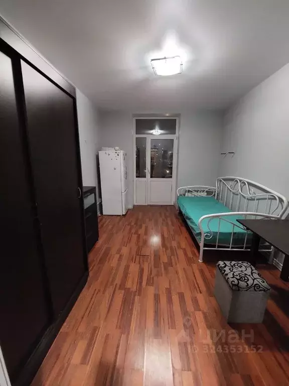 Комната Москва ул. Маршала Неделина, 28 (12.0 м) - Фото 1
