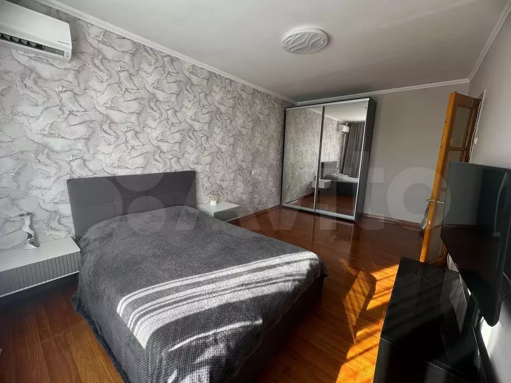 3-к. квартира, 70 м, 9/9 эт. - Фото 0