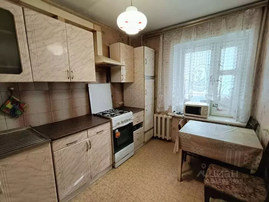 2-к кв. Брянская область, Брянск ул. Репина, 19 (50.0 м) - Фото 0