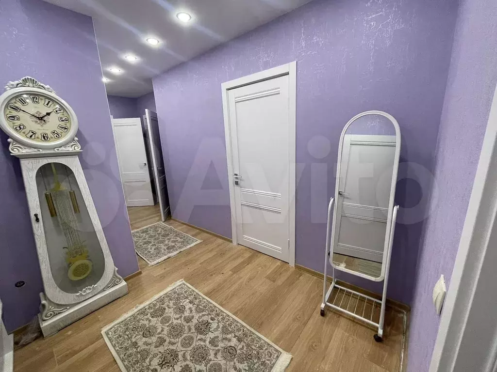 1-к. квартира, 54 м, 1/3 эт. - Фото 0