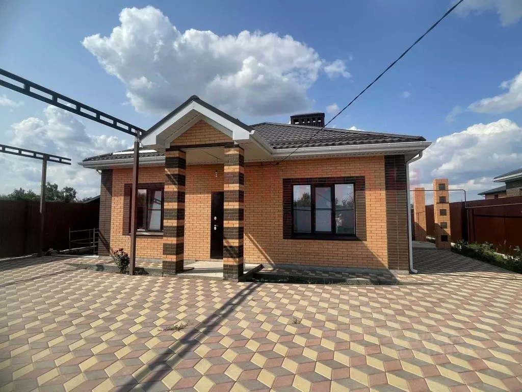 Дом в Ростовская область, Аксай ул. Ильинская (100 м) - Фото 1