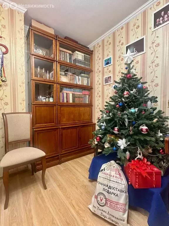 3-комнатная квартира: Гатчина, улица Хохлова, 17 (56 м) - Фото 2