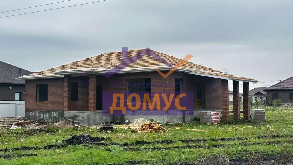 Дом в Белгородская область, Белгородский район, с. Стрелецкое ул. ... - Фото 0