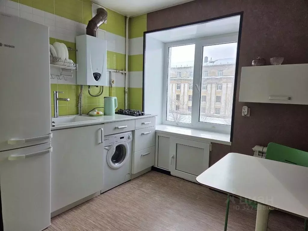 1-к кв. Нижегородская область, Дзержинск ул. Ватутина, 38 (31.5 м) - Фото 1