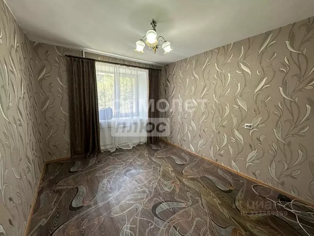 Комната Иркутская область, Иркутск ул. Трилиссера, 50 (12.2 м) - Фото 1