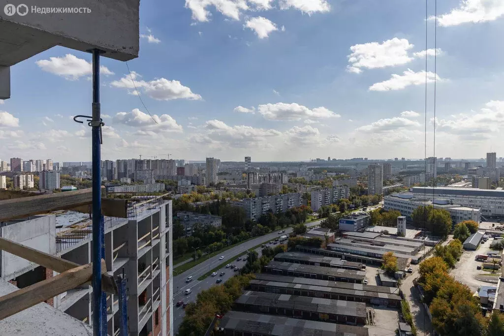 1-комнатная квартира: Екатеринбург, Черкасская улица, 5к1 (41.18 м) - Фото 1