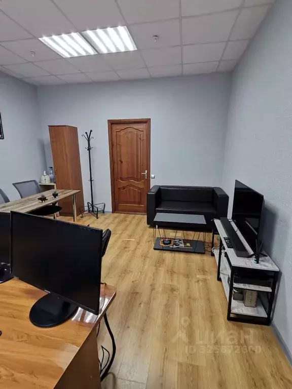 Офис в Краснодарский край, Краснодар Северная ул., 324К (21 м) - Фото 2