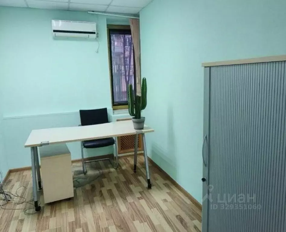 Офис в Москва ул. Коновалова, 14 (350 м) - Фото 1