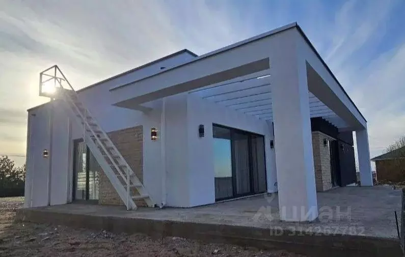Дом в Ленинградская область, Ломоносовский район, Аннинское городское ... - Фото 0