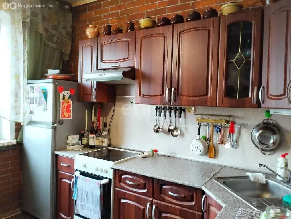 3-комнатная квартира: Кемерово, Октябрьский проспект, 82 (61.2 м) - Фото 1