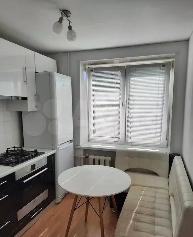 1-к. квартира, 35 м, 4/5 эт. - Фото 0