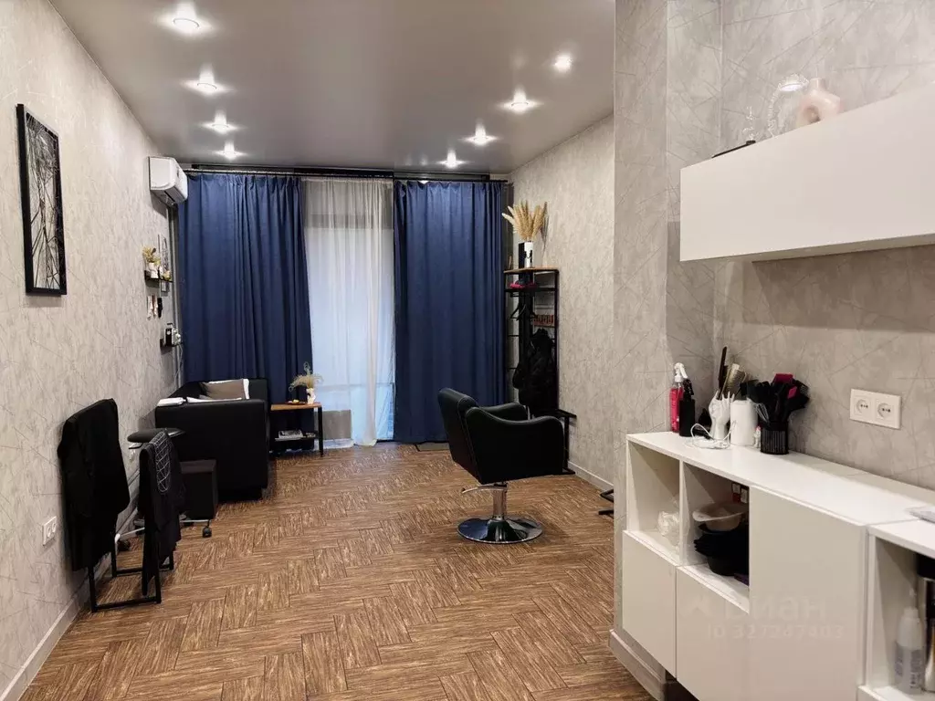 Помещение свободного назначения в Иркутская область, Иркутск наб. ... - Фото 1