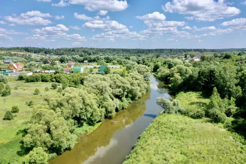 Участок в Московская область, Серпухов городской округ, д. Гавшино  ... - Фото 0