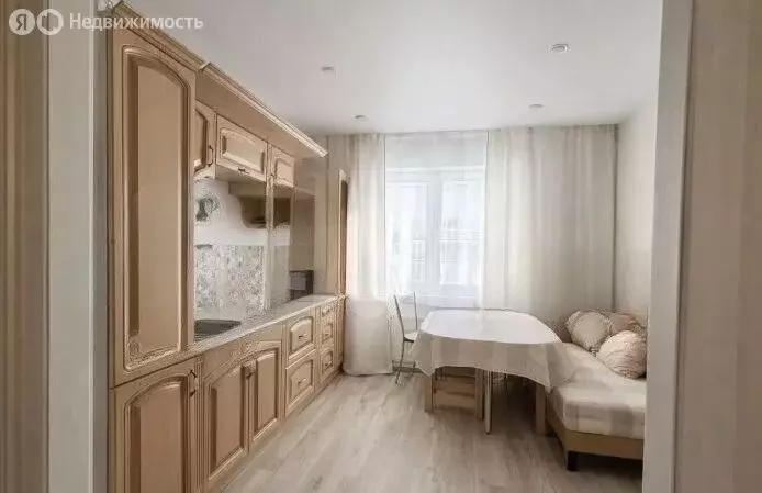 2-комнатная квартира: Тюмень, Интернациональная улица, 199к7 (49.6 м) - Фото 1