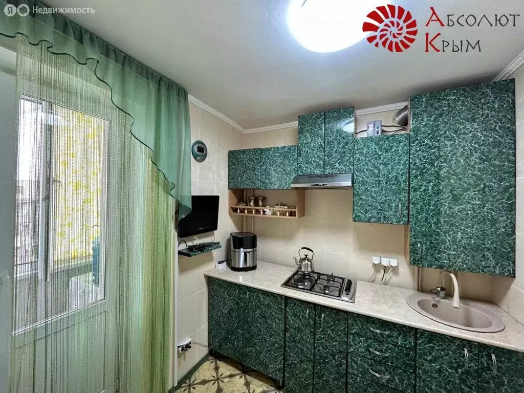 2-комнатная квартира: Феодосия, Симферопольское шоссе, 39Б (51.2 м) - Фото 2