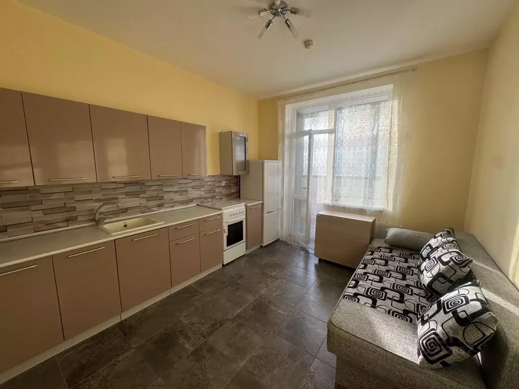 1-к кв. Санкт-Петербург пос. Шушары, Школьная ул., 17 (37.0 м) - Фото 1