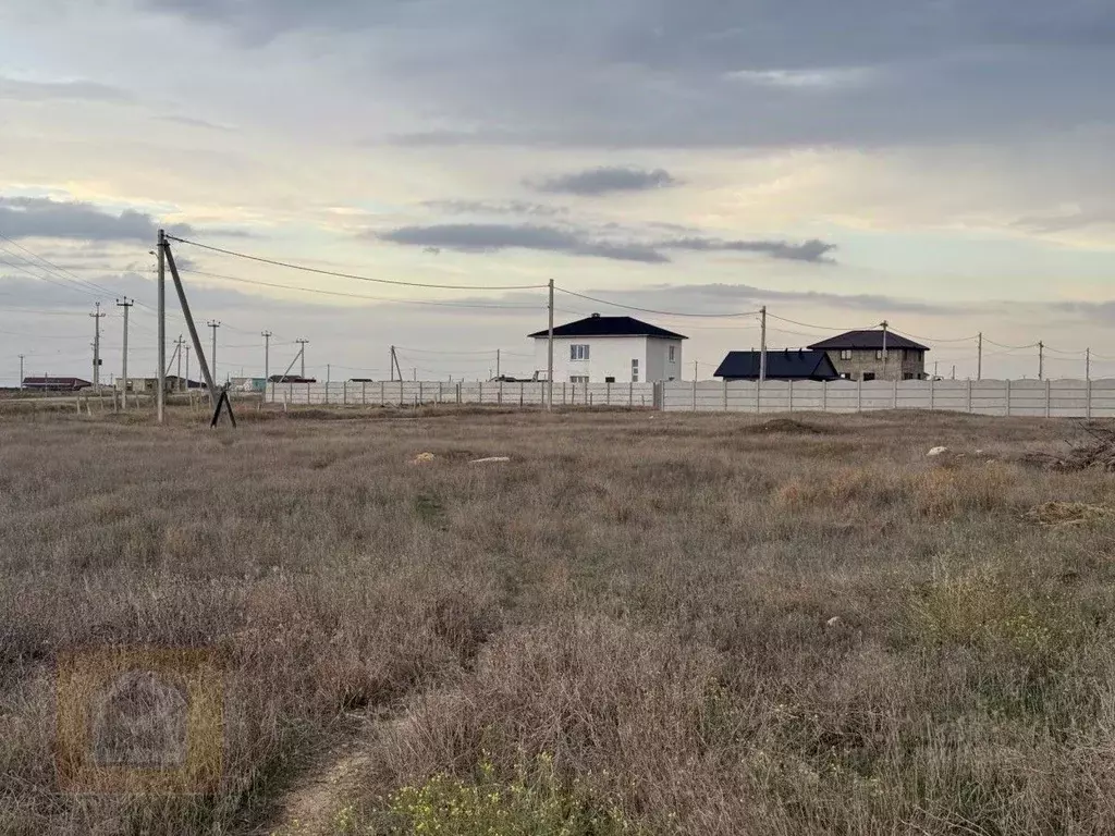 Участок в Крым, Сакский район, Молочненское с/пос, с. Витино  (10.0 ... - Фото 2