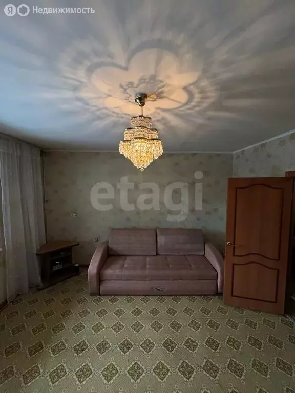 2-комнатная квартира: Челябинск, Южноуральская улица, 11 (56.7 м) - Фото 0