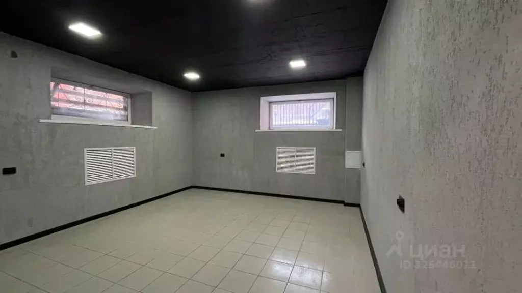 Помещение свободного назначения в Иркутская область, Иркутск ул. ... - Фото 1