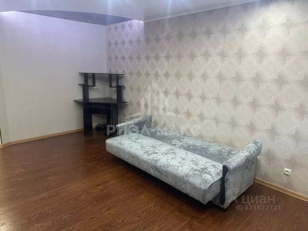 1-к кв. Брянская область, Брянск ул. Молодой Гвардии, 2Б (42.9 м) - Фото 1