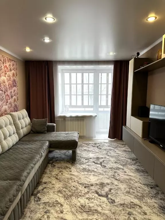 3-к кв. Омская область, Омск просп. Карла Маркса, 37 (57.0 м) - Фото 1