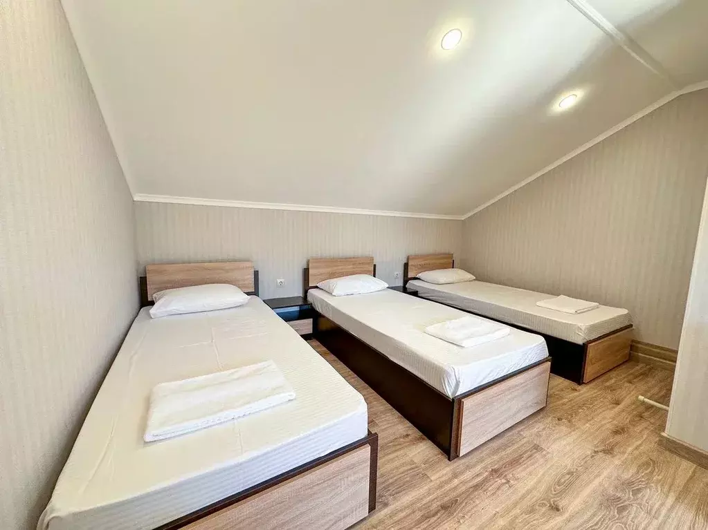 Комната Краснодарский край, Сочи Адлер жилрайон, ул. Чкалова, 26 (25.0 ... - Фото 0