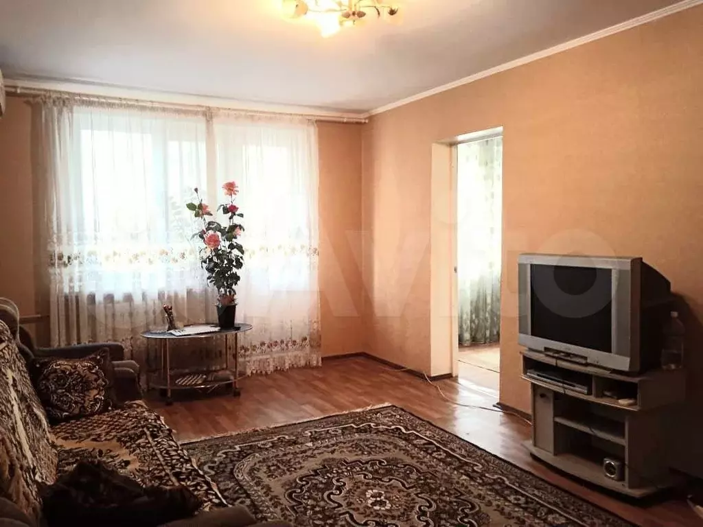 3-к. квартира, 63 м, 2/9 эт. - Фото 1