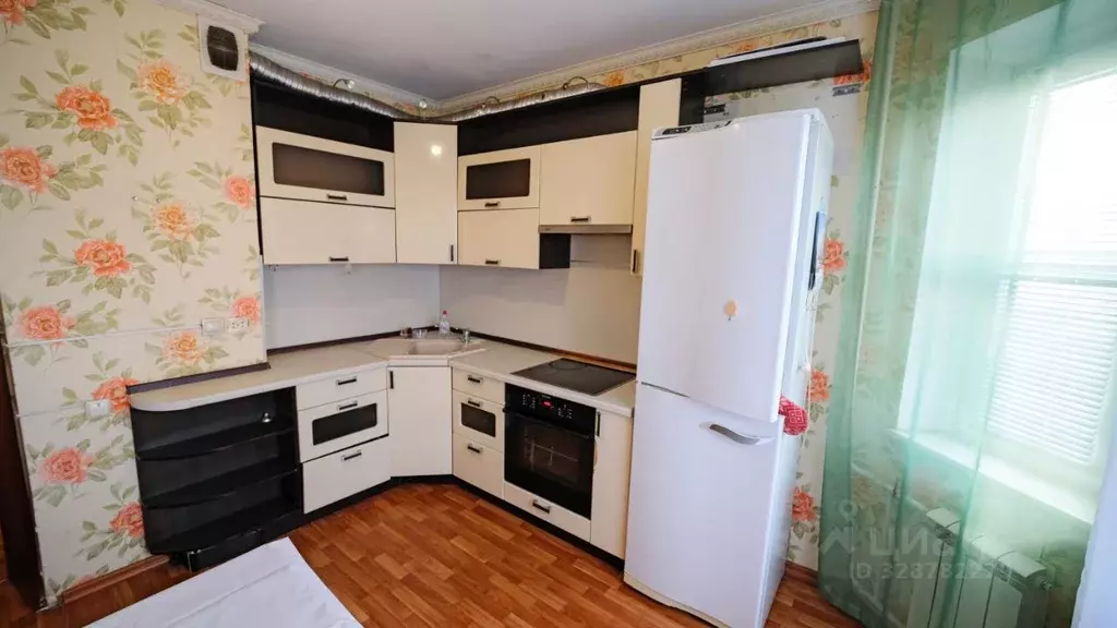 2-к кв. Курская область, Курск просп. Вячеслава Клыкова, 5 (60.0 м) - Фото 1