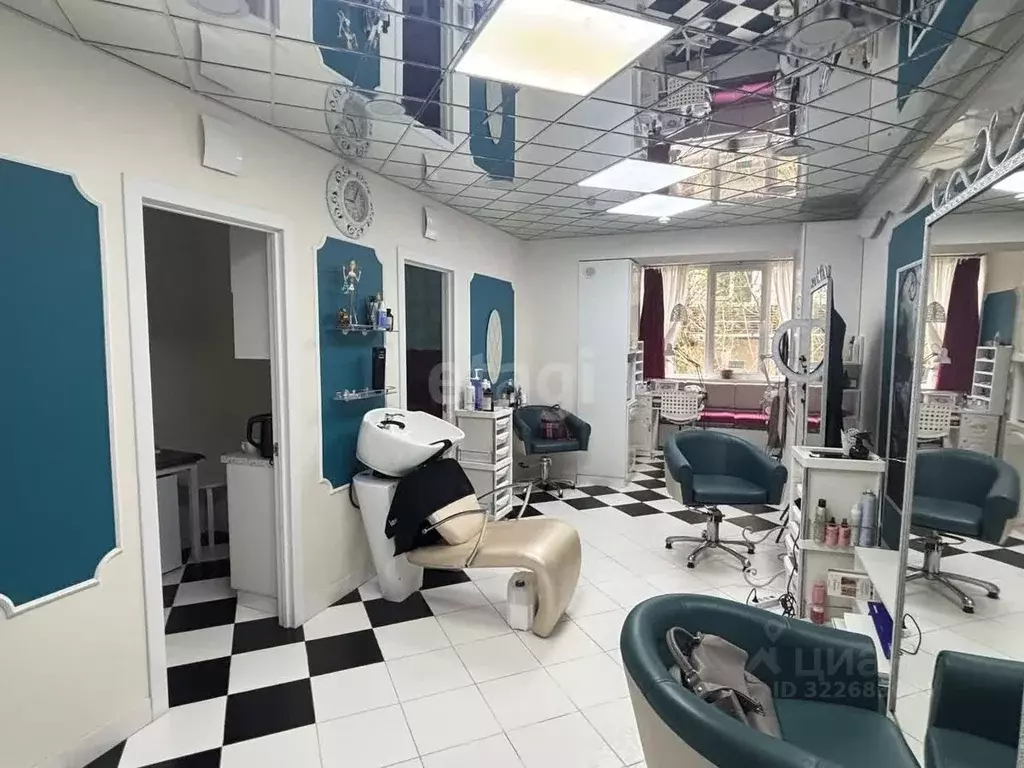 Помещение свободного назначения в Ставропольский край, Пятигорск ул. ... - Фото 1