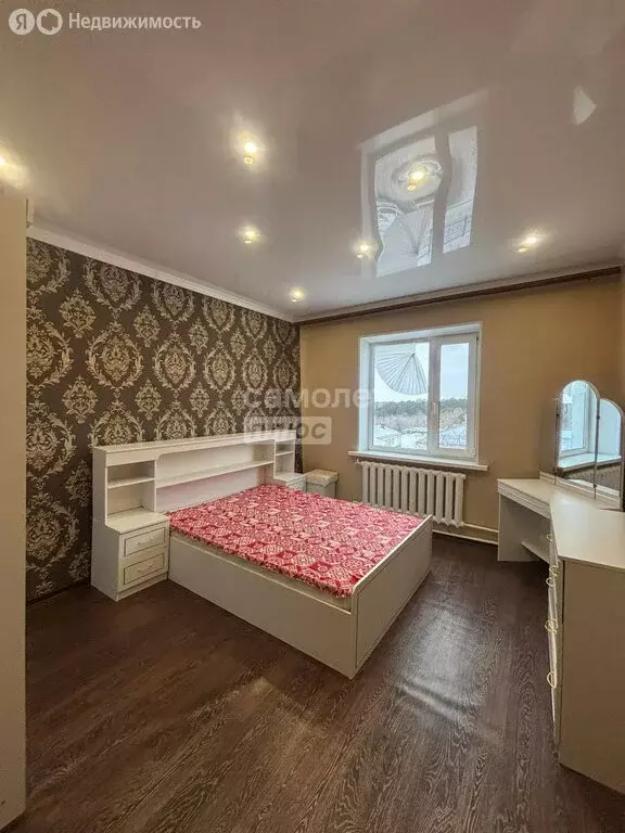 3-комнатная квартира: Заводоуковск, улица Пушкина, 41 (65.5 м) - Фото 1