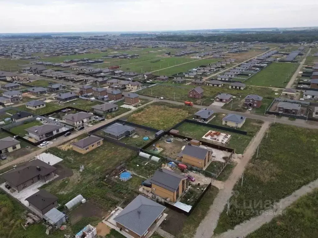 Участок в Татарстан, Лаишевский район, с. Сокуры ул. Еловая (10.0 ... - Фото 0