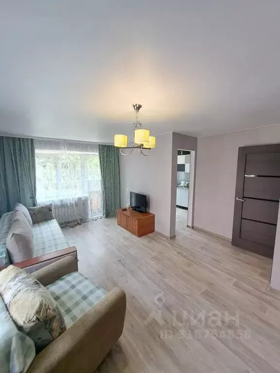 1-к кв. Приморский край, Владивосток ул. Надибаидзе, 20 (32.0 м) - Фото 0