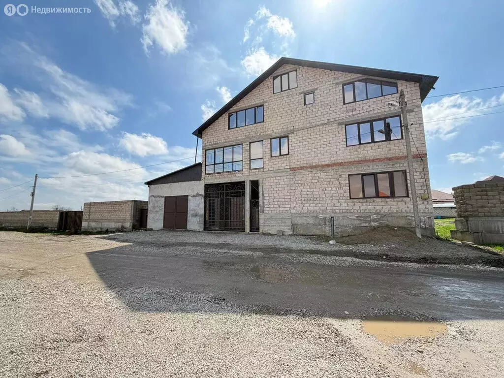 Дом в Баксан, Центр (700 м) - Фото 2