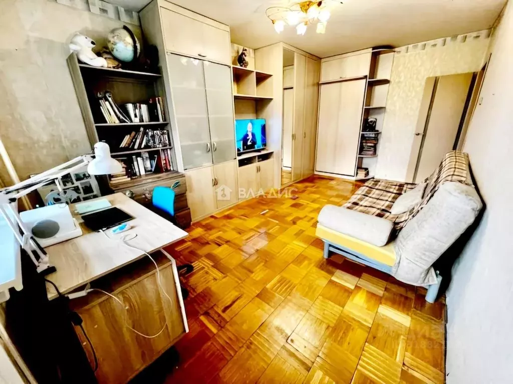 2-к кв. Москва Кунцевская ул., 4К1 (56.0 м) - Фото 0
