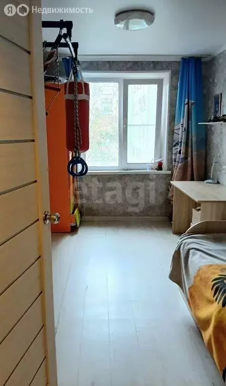 4-комнатная квартира: Челябинск, улица Захаренко, 5 (80 м) - Фото 1