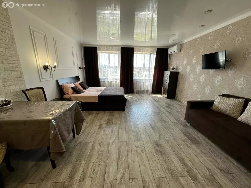 Квартира-студия: Владикавказ, улица Братьев Темировых, 69/4 (39 м) - Фото 1