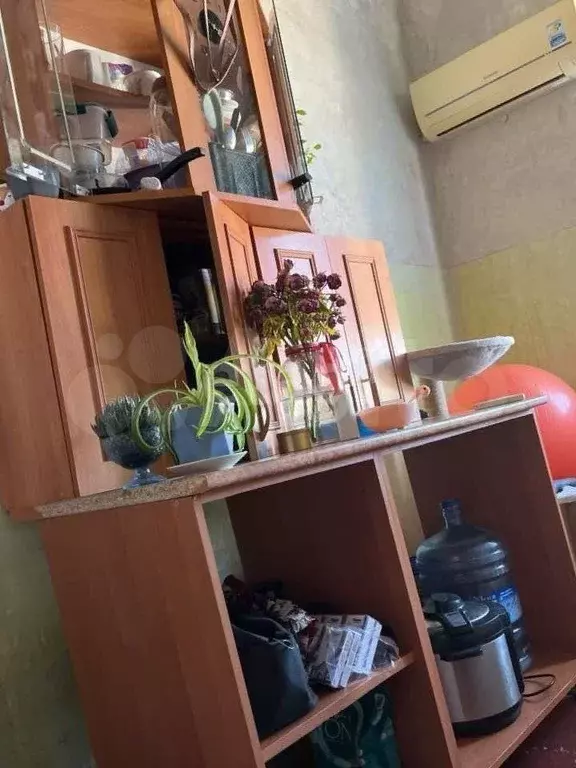Комната 16,8 м в 1-к., 4/4 эт. - Фото 0