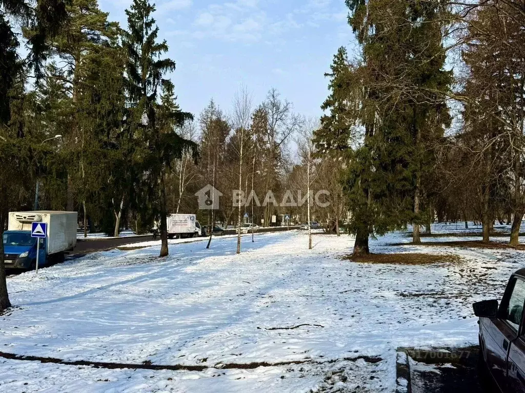 3-к кв. Москва пос. Воскресенское, 10 (55.2 м) - Фото 0