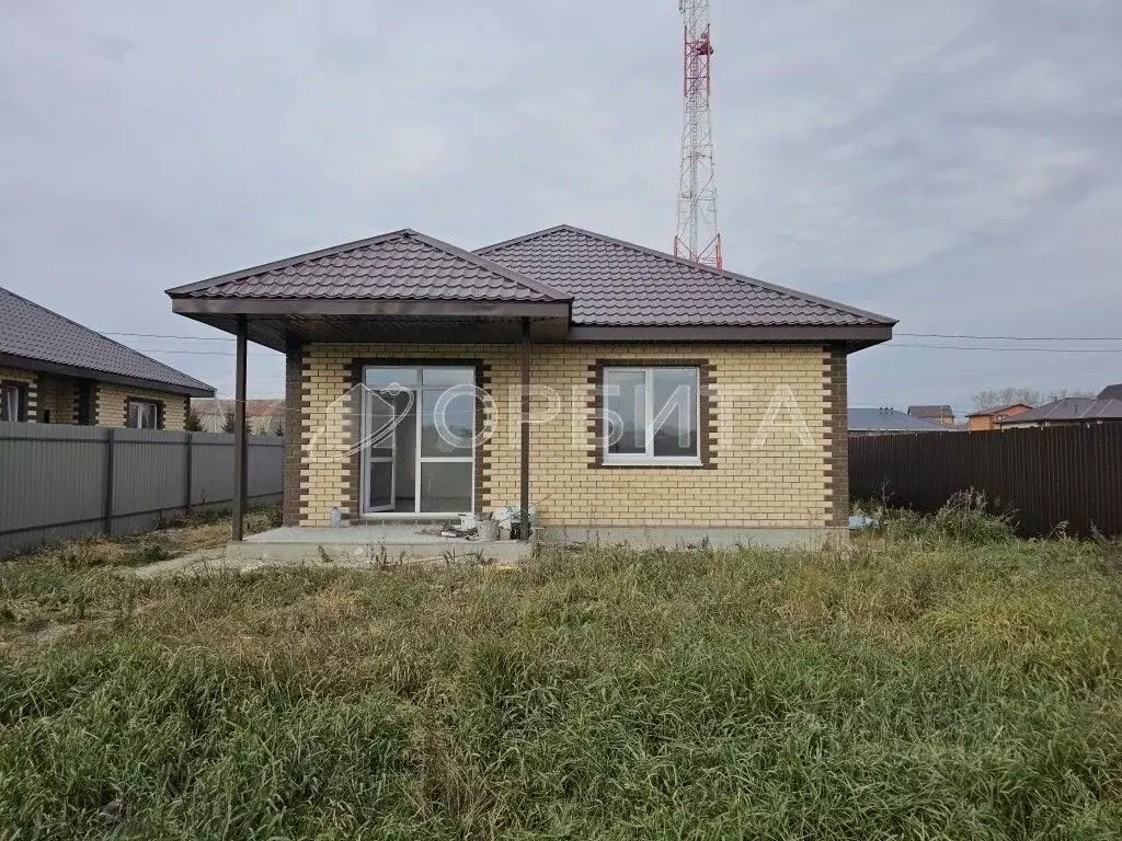 Дом в Тюменская область, Тюменский муниципальный округ, с. Перевалово ... - Фото 1