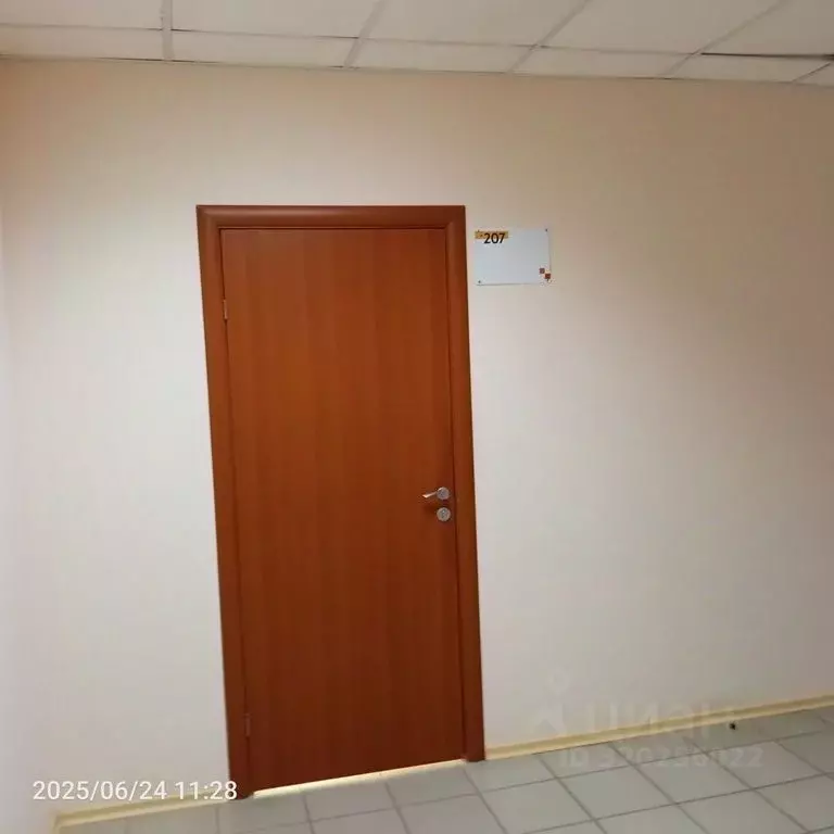 Офис в Оренбургская область, Оренбург Донгузская ул., 16/1 (795 м) - Фото 1